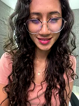 KaitlynLoveCam online show from 11/05/25, 09:48