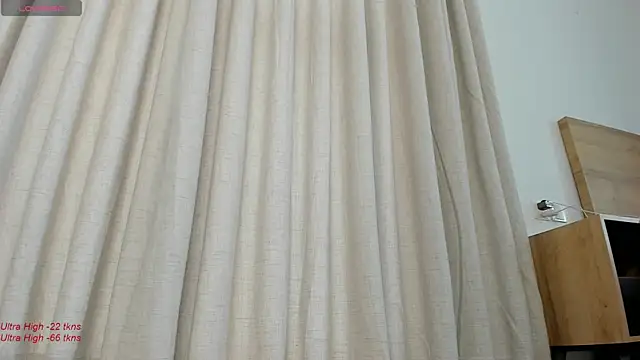 Snapshot of yumisunn chatting on 01/18/25, 03:20 yumisunn online show from 01/18/25, 03:20