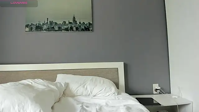 Snapshot of yumisunn chatting on 10/29/25, 04:37 yumisunn online show from 10/29/25, 04:37