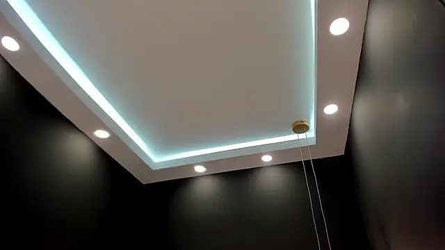 Snapshot of chloe_zulay chatting on 02/20/25, 02:40 chloe zulay online show from 02/20/25, 02:40