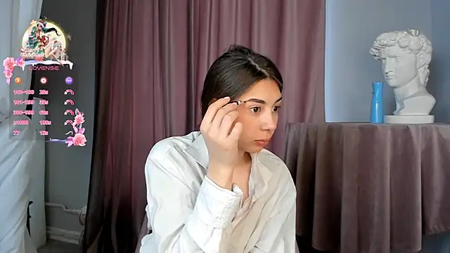 Lucutes online show from 12/28/24, 06:49