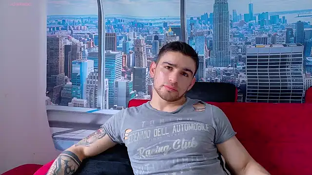 Sexy Alejandro  online show from 02/25/25, 05:58