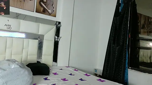 Sexy Alejandro  online show from 03/06/25, 10:52