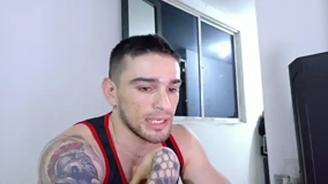 Sexy Alejandro  online show from 12/01/25, 03:00