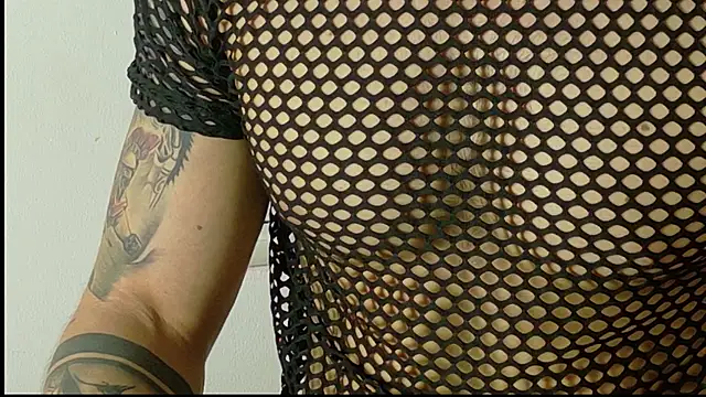 Sexy Alejandro  online show from 12/18/25, 11:38