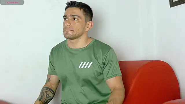 Sexy Alejandro  online show from 01/07/26, 06:10