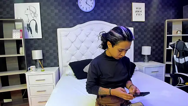 rave connor online show from 03/11/25, 07:03