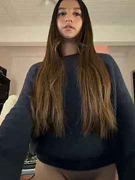 aly golden  online show from 05/17/26, 09:06