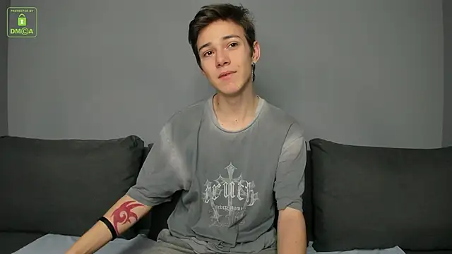 Snapshot of Viego_Pattel chatting on 10/30/25, 12:28 Viego Pattel online show from 10/30/25, 12:28