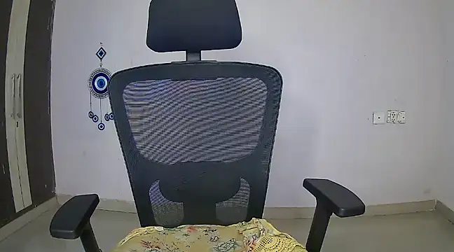 Swetaa  online show from 02/25/25, 11:30