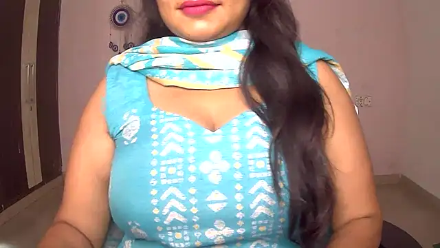 Swetaa  online show from 09/13/25, 02:11