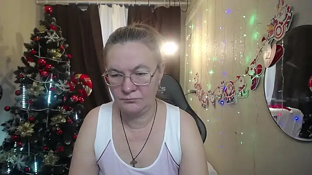 HolyMilfa online show from 12/05/24, 07:27