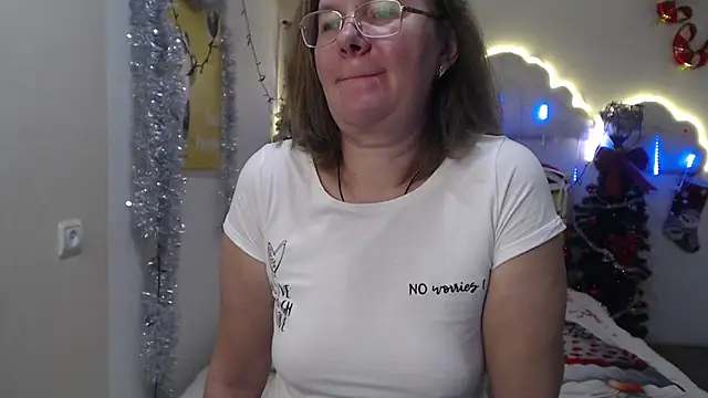 HolyMilfa online show from 12/29/24, 10:34