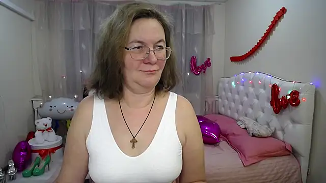 HolyMilfa online show from 02/16/25, 04:53