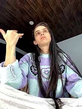 Priscilla cash online show from 12/04/24, 03:37