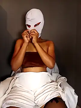 lisa larry88 online show from 02/15/26, 02:41