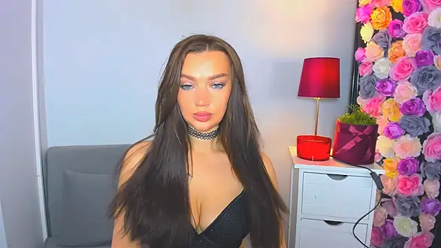 OliviaFantasy online show from 10/22/25, 06:24