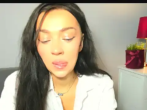 OliviaFantasy online show from 02/03/26, 10:31