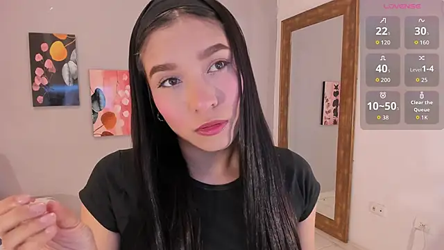 Snapshot of Maia_W10 chatting on 02/07/26, 12:20 Maia W10 online show from 02/07/26, 12:20