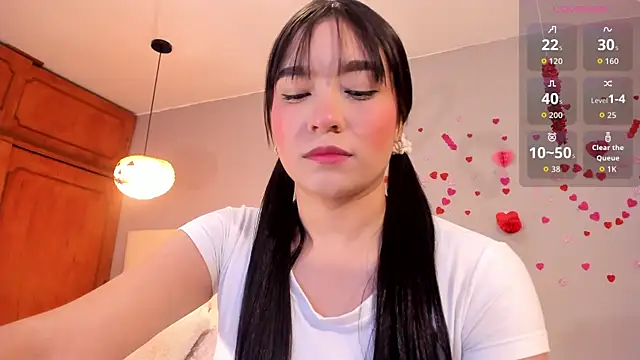 Snapshot of Maia_W10 chatting on 02/23/26, 12:24 Maia W10 online show from 02/23/26, 12:24