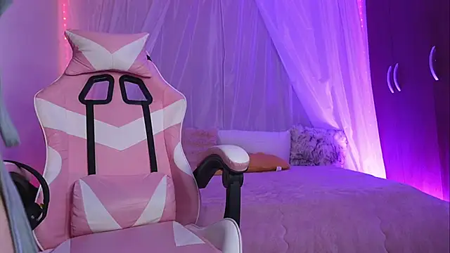 Lilou albrecht online show from 04/09/26, 05:07