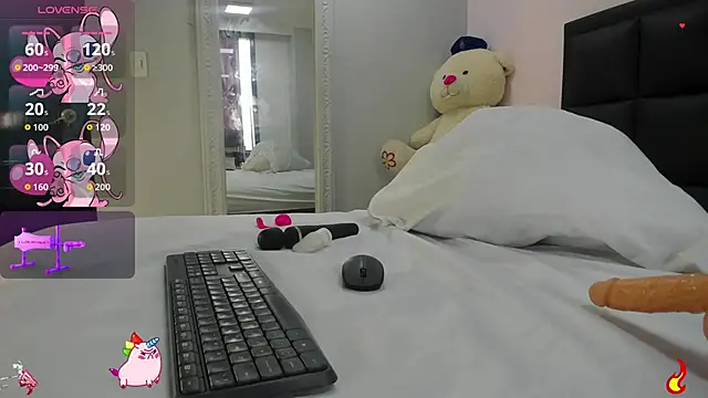 Snapshot of Catalina_Jonex chatting on 10/03/25, 08:39 Catalina Jonex online show from 10/03/25, 08:39