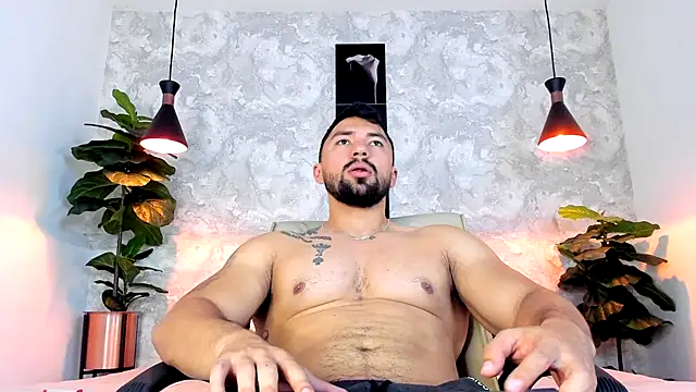 Regan   online show from 11/26/25, 02:01