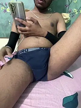 coco boy12 online show from 02/13/26, 04:47