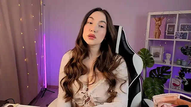 MelissaLovvv online show from 02/15/26, 06:43