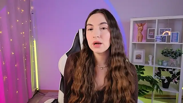 MelissaLovvv online show from 05/27/26, 03:58