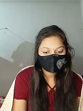 Snapshot of Nadia-2 chatting on 12/14/24, 03:04 Nadia-2 online show from 12/14/24, 03:04