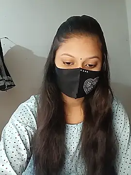 Snapshot of Nadia-2 chatting on 12/16/24, 05:33 Nadia-2 online show from 12/16/24, 05:33