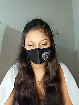 Snapshot of Nadia-2 chatting on 12/25/24, 10:27 Nadia-2 online show from 12/25/24, 10:27