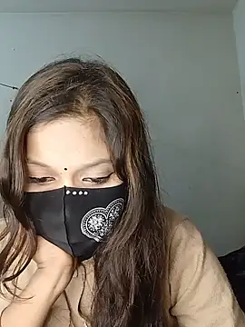 Snapshot of Nadia-2 chatting on 01/02/25, 02:35 Nadia-2 online show from 01/02/25, 02:35