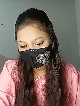 Snapshot of Nadia-2 chatting on 01/06/25, 12:57 Nadia-2 online show from 01/06/25, 12:57