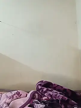 Snapshot of Nadia-2 chatting on 01/15/25, 08:26 Nadia-2 online show from 01/15/25, 08:26