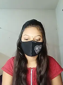 Snapshot of Nadia-2 chatting on 01/20/25, 10:40 Nadia-2 online show from 01/20/25, 10:40