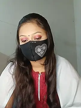 Snapshot of Nadia-2 chatting on 01/21/25, 09:46 Nadia-2 online show from 01/21/25, 09:46