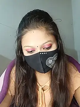 Snapshot of Nadia-2 chatting on 01/23/25, 05:10 Nadia-2 online show from 01/23/25, 05:10