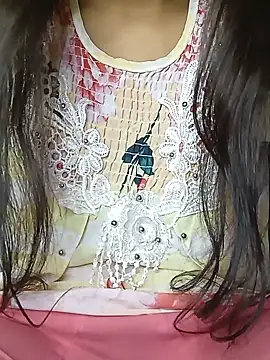 Snapshot of Nadia-2 chatting on 01/26/25, 03:14 Nadia-2 online show from 01/26/25, 03:14