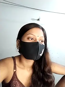 Snapshot of Nadia-2 chatting on 11/02/25, 07:22 Nadia-2 online show from 11/02/25, 07:22