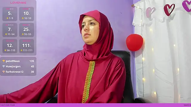 Snapshot of BadraSaadi chatting on 02/07/25, 11:55 BadraSaadi online show from 02/07/25, 11:55