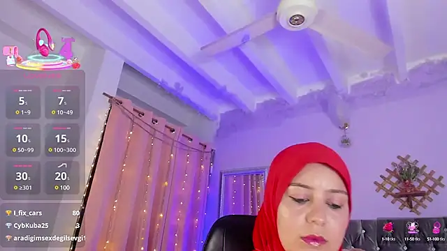 Snapshot of BadraSaadi chatting on 03/18/25, 08:04 BadraSaadi online show from 03/18/25, 08:04