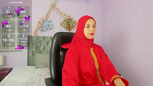 Snapshot of BadraSaadi chatting on 09/25/25, 08:01 BadraSaadi online show from 09/25/25, 08:01