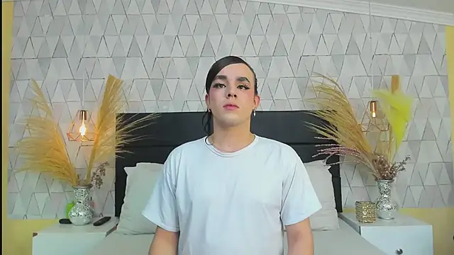 JustinePerry online show from 02/08/26, 03:32