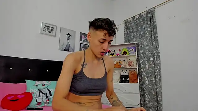 megan 100 online show from 12/21/25, 06:59