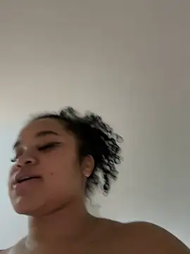 Lucy wilson5 online show from 12/14/24, 09:29