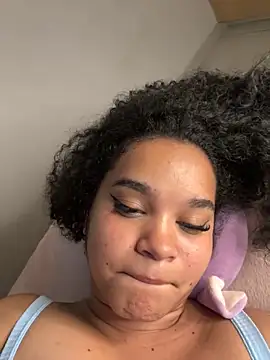 Lucy wilson5 online show from 12/26/24, 09:33