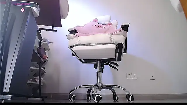 CN-Doudou online show from 04/15/26, 03:35