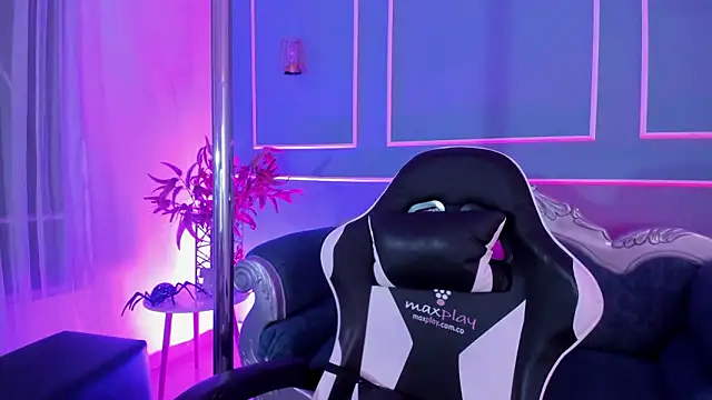 Red star8 online show from 02/15/26, 11:41